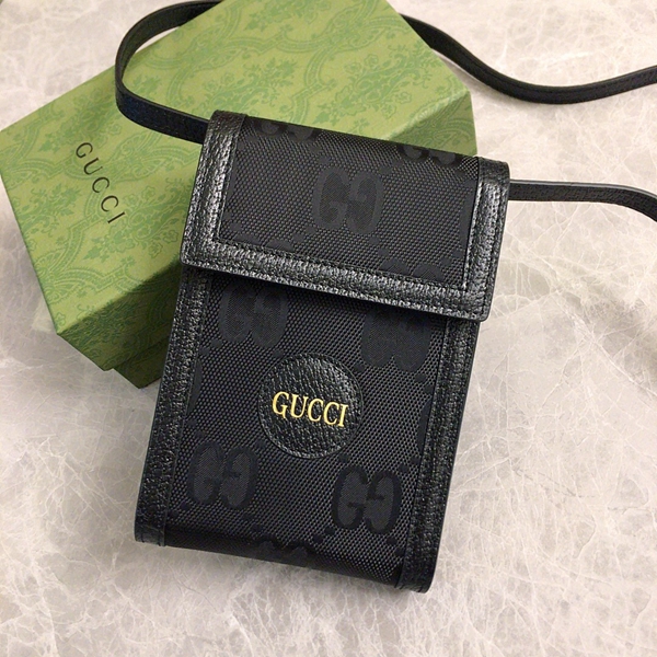 グッチ財布 レプリカ角部分ディテール